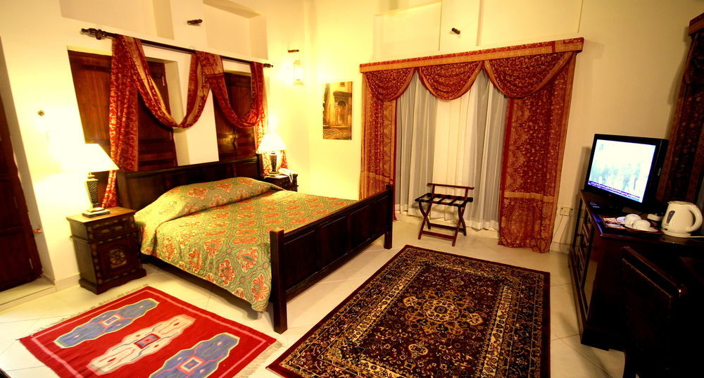 Arabian Courtyard Hotel & Spa Dubai Dış mekan fotoğraf